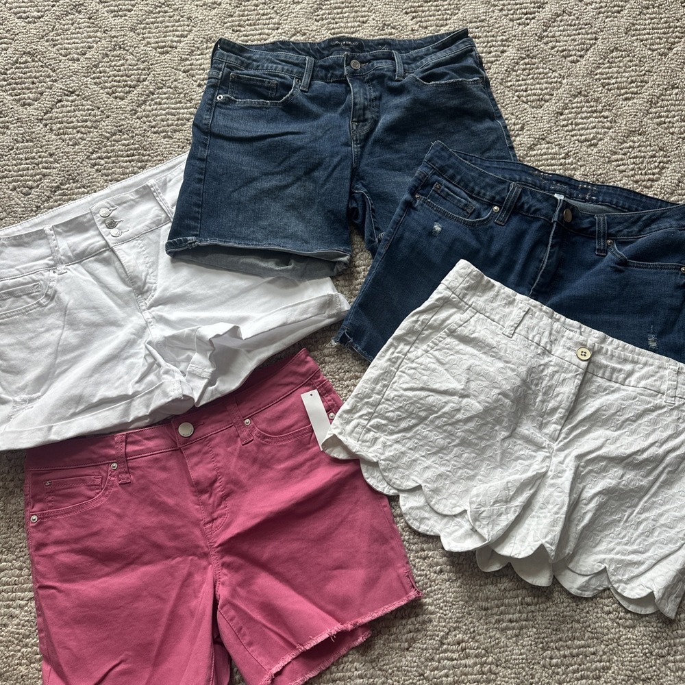 LOT womens misses size 8  ~ SEVEN7 Weekend Short , Lucky , Crown Ivy And More